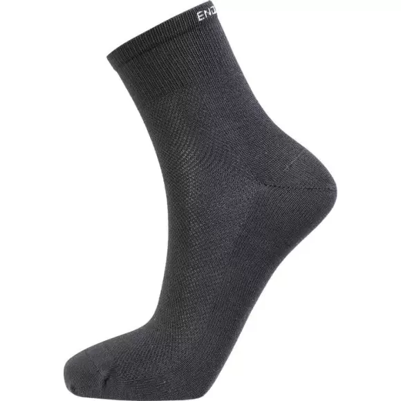 Se Endurance Alcudia Bamboo quater black e151598 hos Footstore