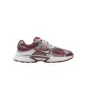 Dame Sneakers - NIKE - NIKE V5 Women's Shoes HQ7901-200